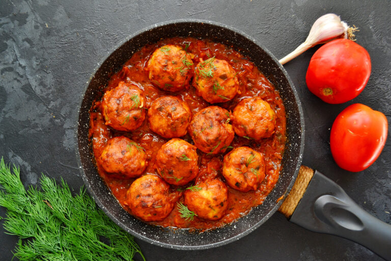 Appetizing,chicken,meatballs,in,tomato,sauce.,meatballs,in,a,pan